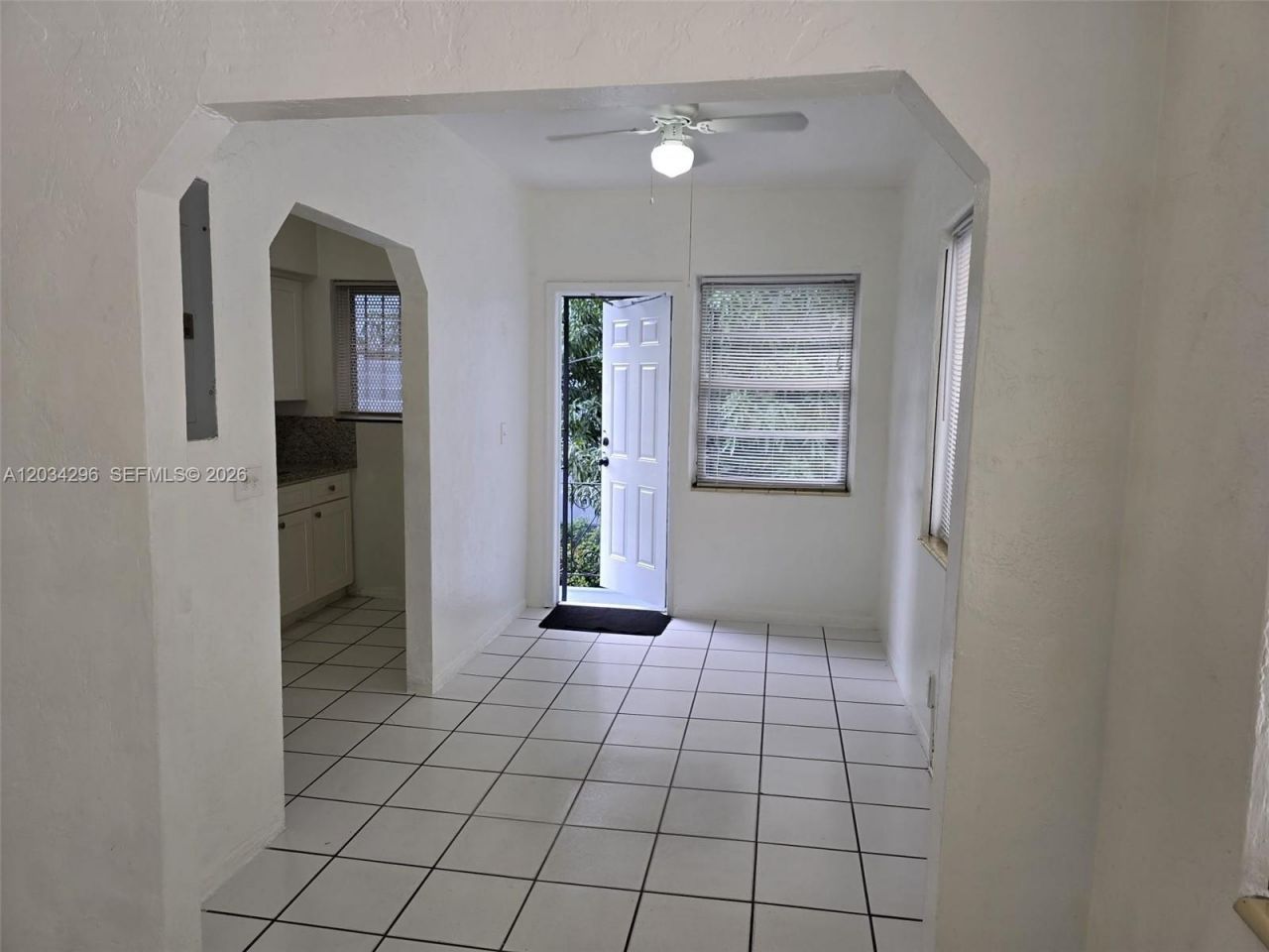 364 SW 11th St , Miami, FL 33130 Photo