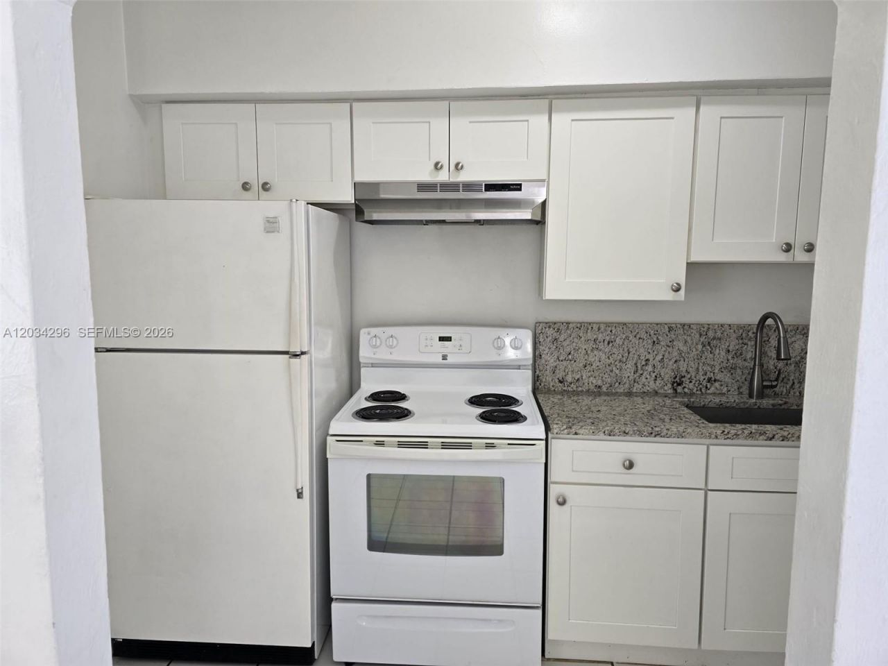 364 SW 11th St , Miami, FL 33130 Photo