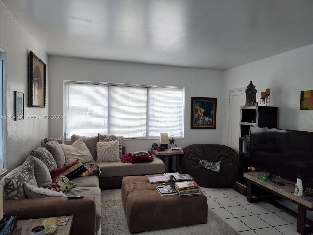 364 SW 11th St , Miami, FL 33130 Photo