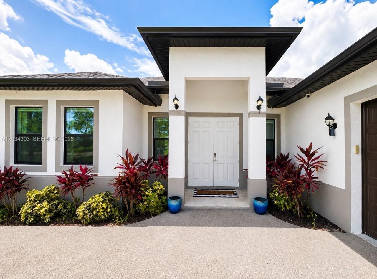 4210 58th Ave Ne, Naples, FL 34120 Photo