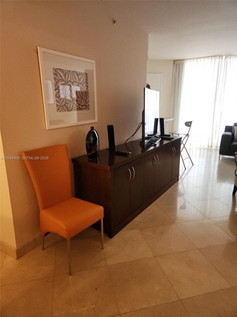 4779 Collins Ave , Unit 1804, Miami Beach, FL 33140 Photo