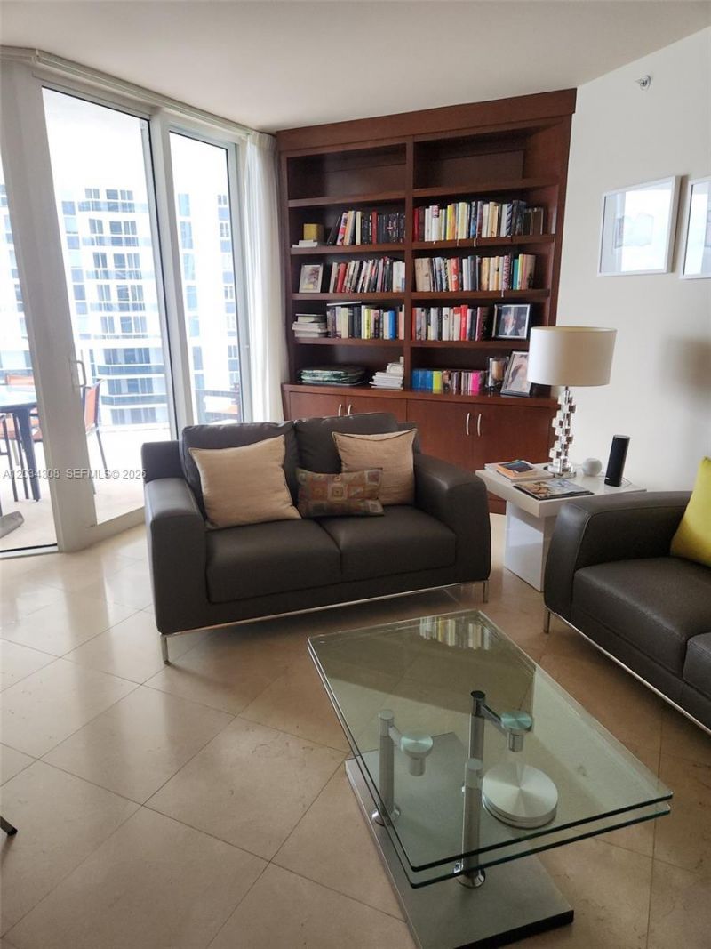 4779 Collins Ave , Unit 1804, Miami Beach, FL 33140 Photo