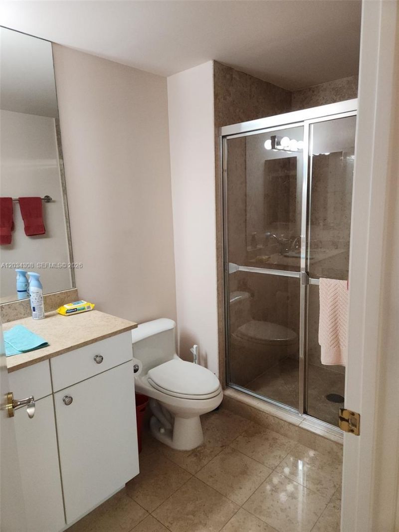 4779 Collins Ave , Unit 1804, Miami Beach, FL 33140 Photo