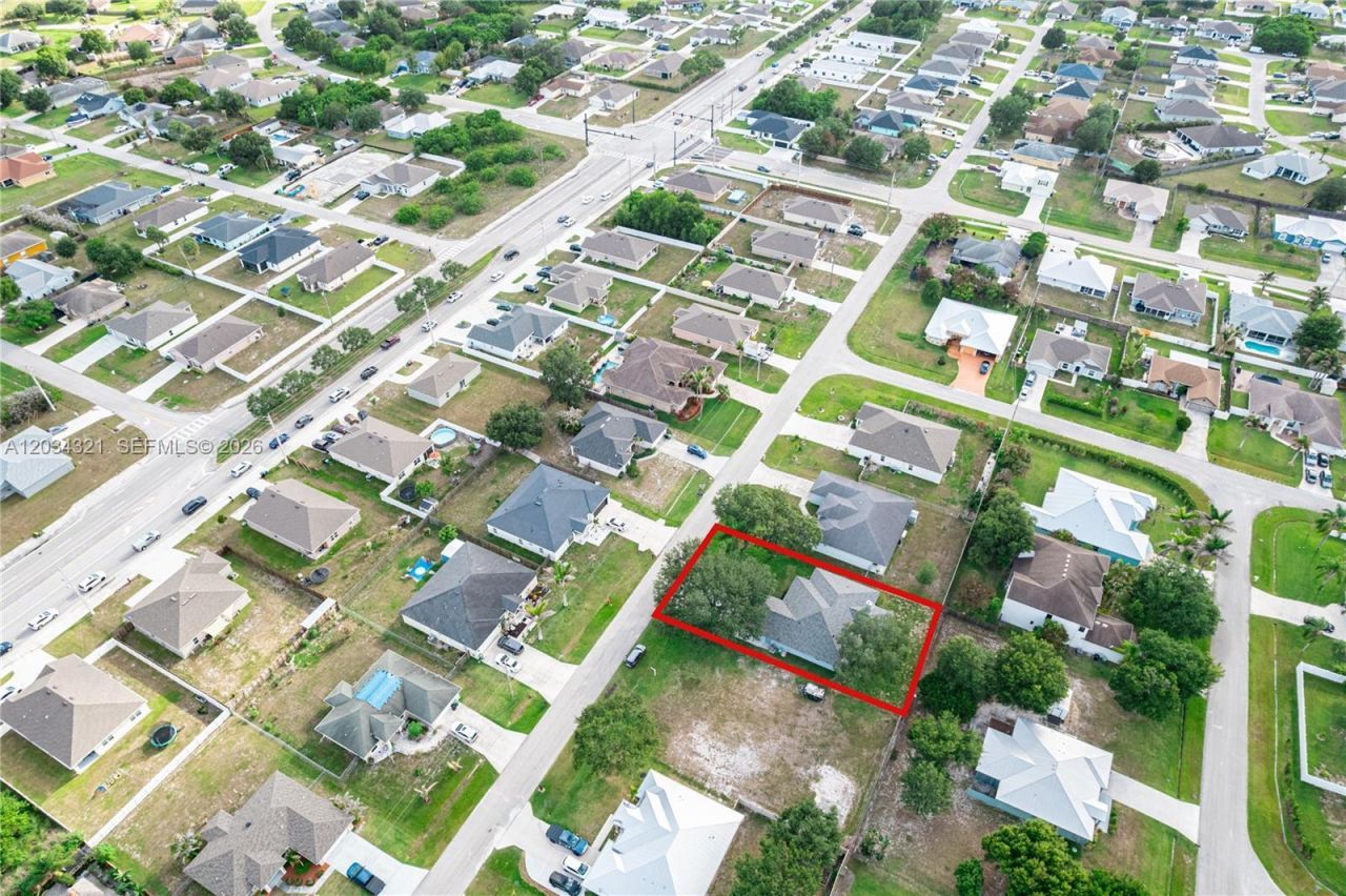 401 SW Ridgecrest Dr , Port Saint Lucie, FL 34953 Photo