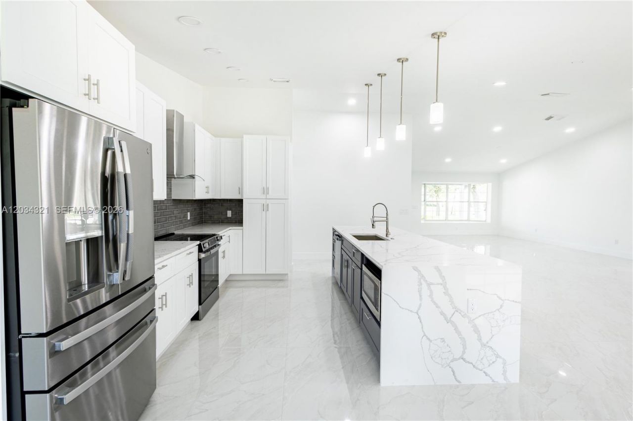 401 SW Ridgecrest Dr , Port Saint Lucie, FL 34953 Photo