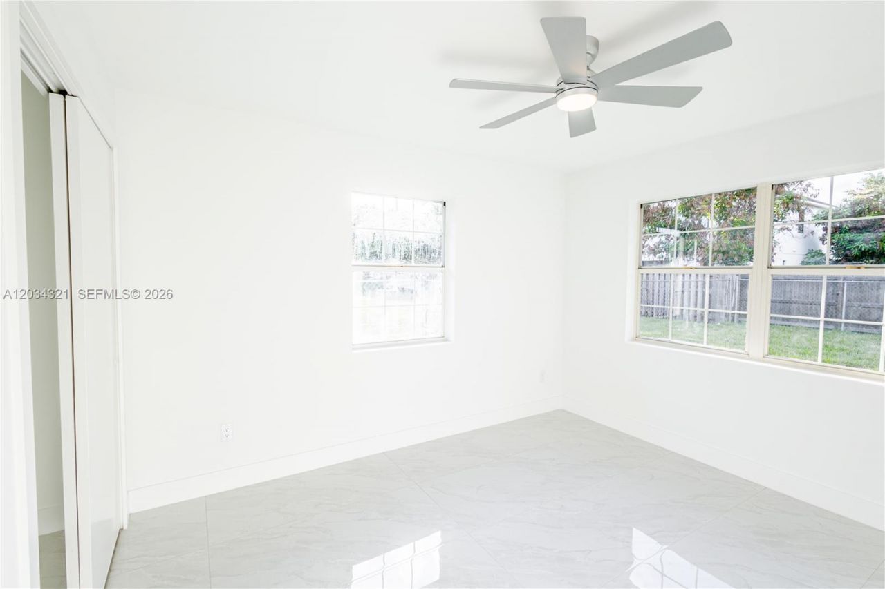 401 SW Ridgecrest Dr , Port Saint Lucie, FL 34953 Photo