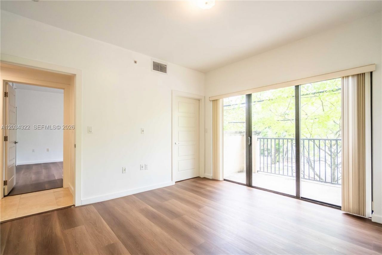 300 Majorca Ave , Unit 202, Coral Gables, FL 33134 Photo