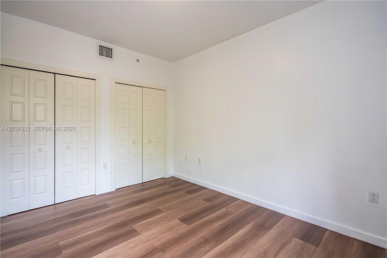 300 Majorca Ave , Unit 202, Coral Gables, FL 33134 Photo