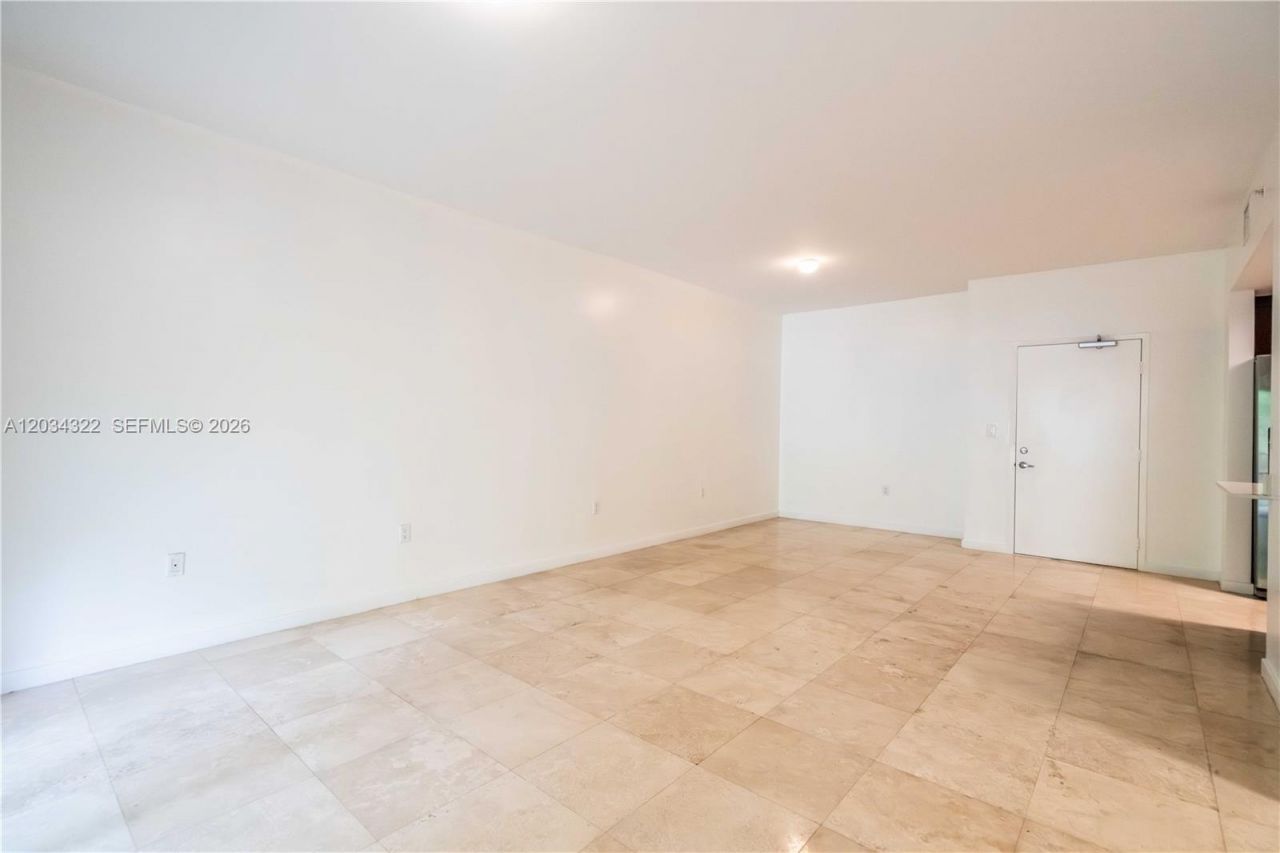 300 Majorca Ave , Unit 202, Coral Gables, FL 33134 Photo