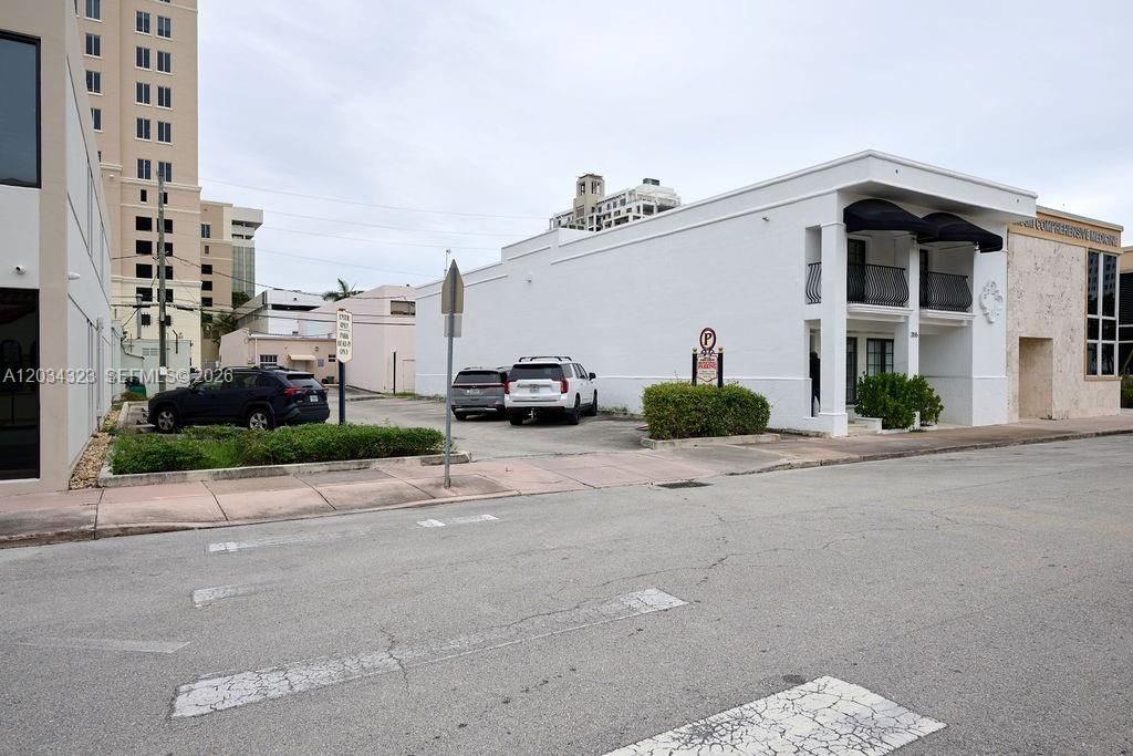 355 Palermo Ave , Coral Gables, FL 33134 Photo