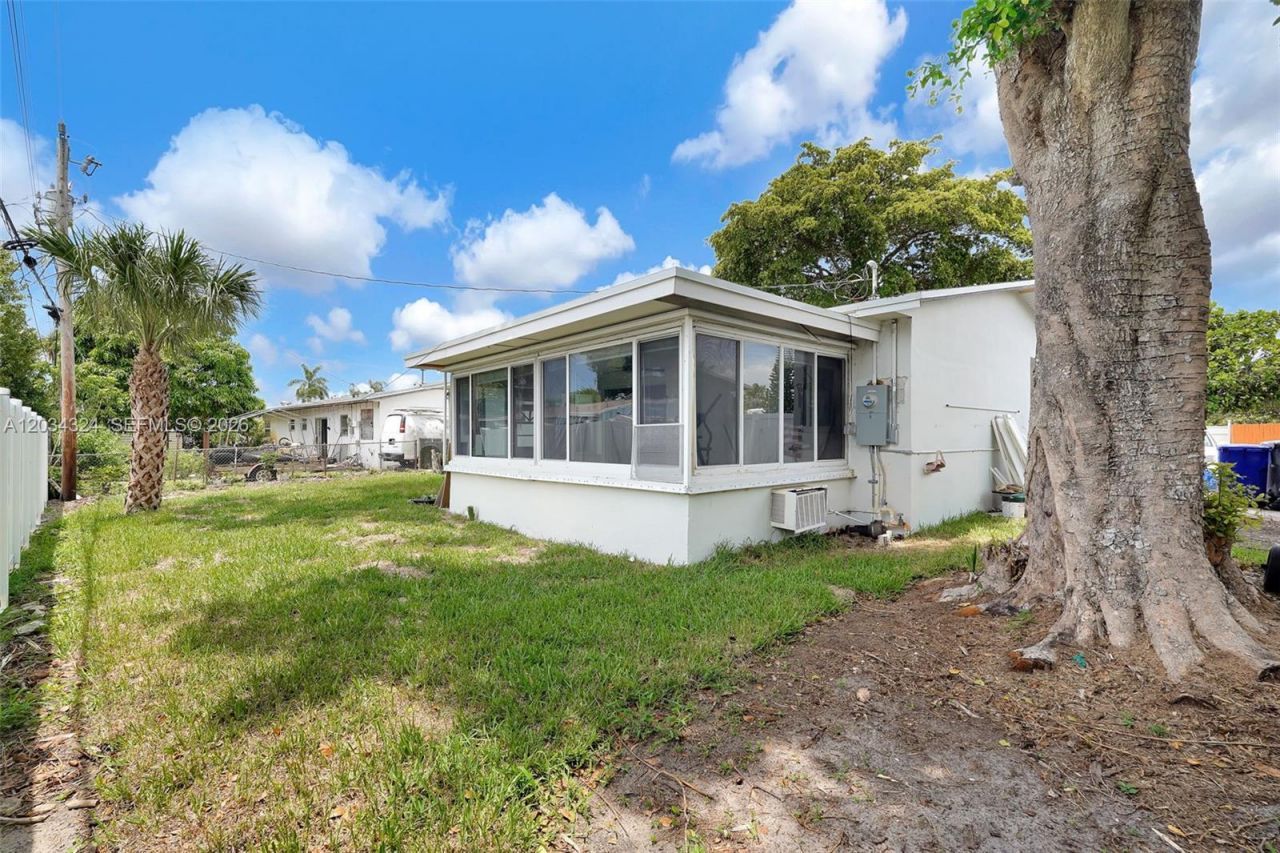 3140 NE 9th Ter, Pompano Beach, FL 33064 Photo