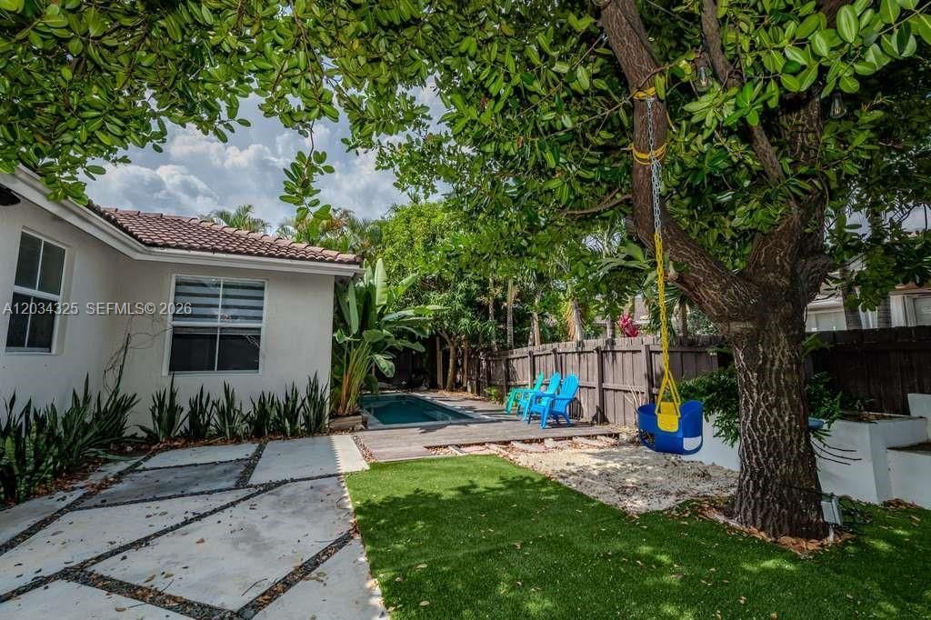 8526 NW 110th Pl , Doral, FL 33178 Photo