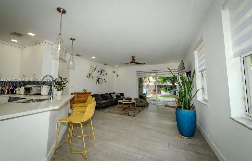 8526 NW 110th Pl , Doral, FL 33178 Photo