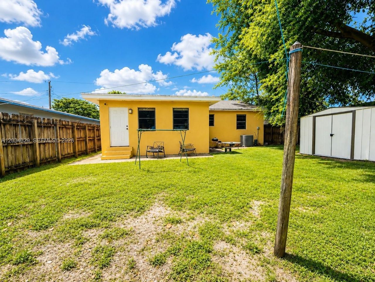 2160 NW 98th St , Miami, FL 33147 Photo