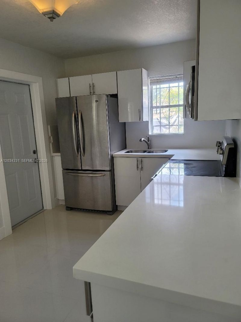 1736 NW 53rd St , Miami, FL 33142 Photo
