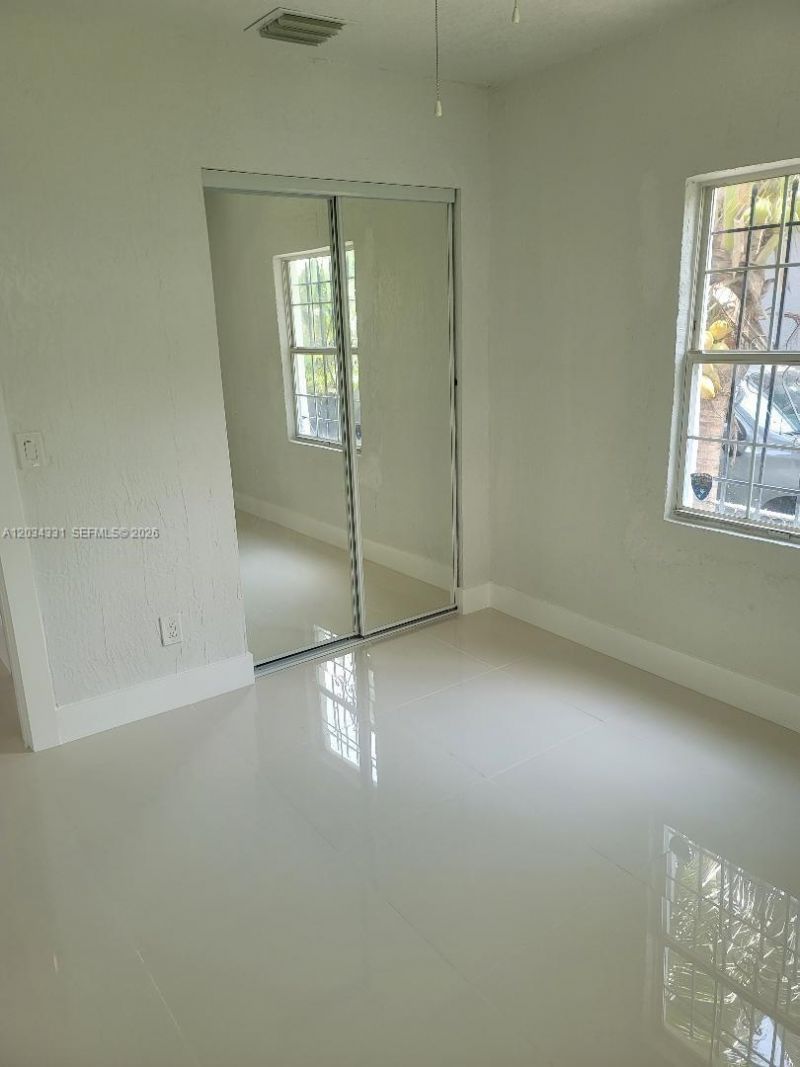 1736 NW 53rd St , Miami, FL 33142 Photo
