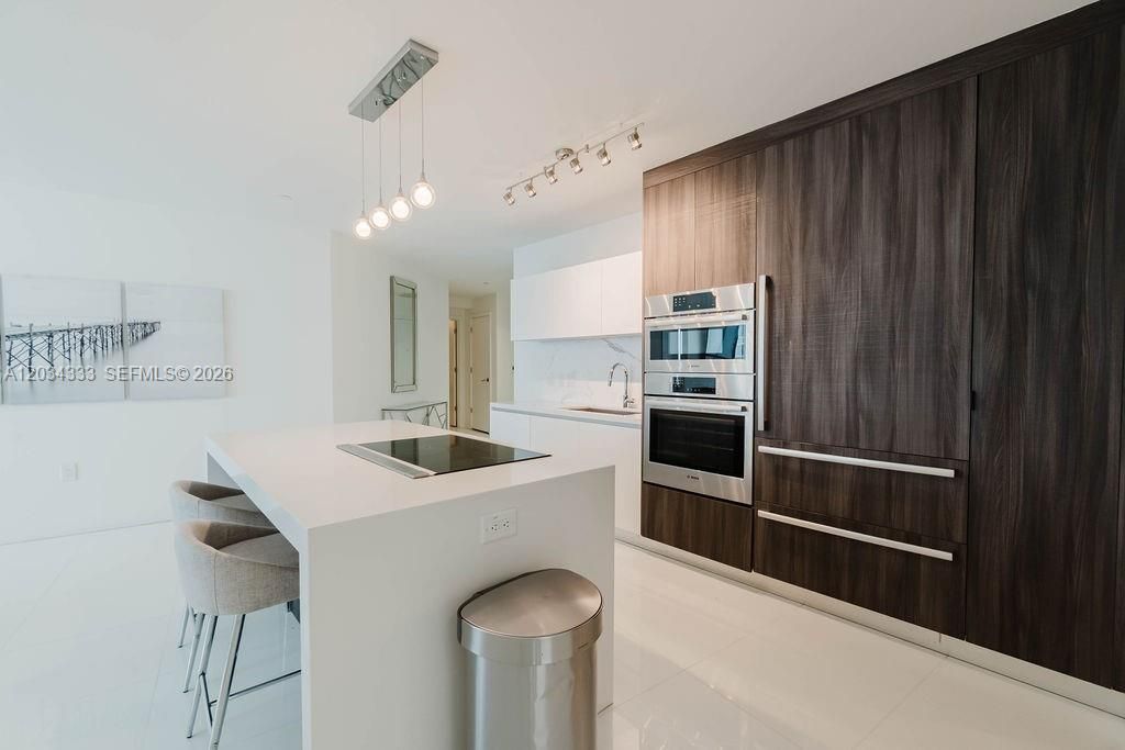 851 NE 1st Ave, Unit 2303, Miami, FL 33132 Photo