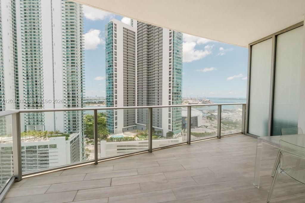 851 NE 1st Ave, Unit 2303, Miami, FL 33132 Photo