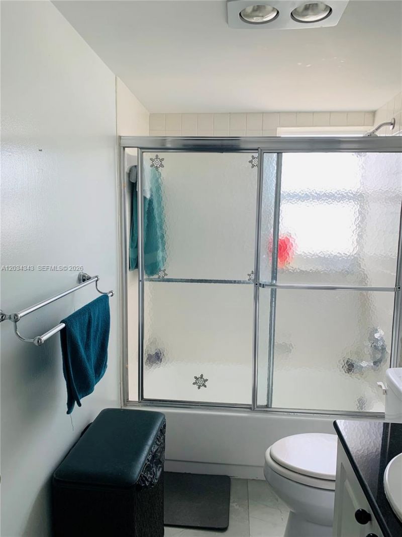 501 NE 14th Ave , Unit 601, Hallandale Beach, FL 33009 Photo