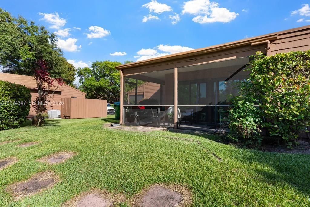 6185 Live Oak Ct , Unit C, Tamarac, FL 33319 Photo
