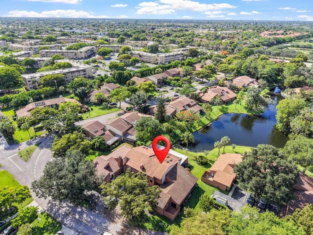 6185 Live Oak Ct , Unit C, Tamarac, FL 33319 Photo