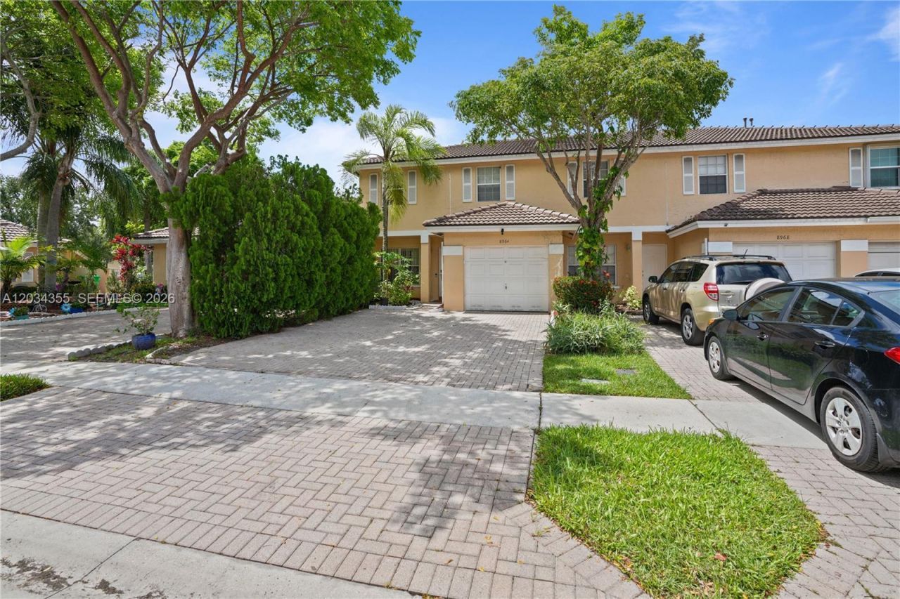 8964 NW 53rd Ct , Sunrise, FL 33351 Photo