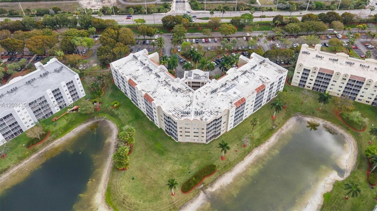10720 NW 66th St , Unit 202, Doral, FL 33178 Photo