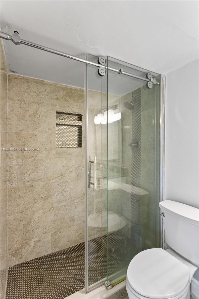 17021 N Bay Rd, Unit 429, Sunny Isles Beach, FL 33160 Photo