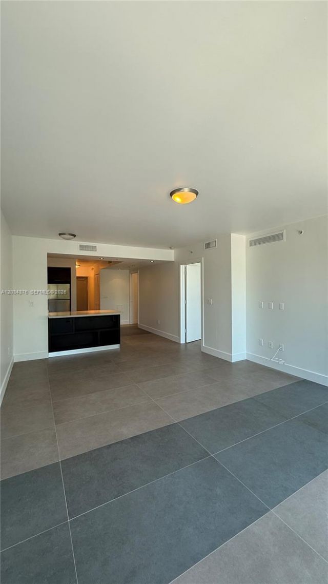 2025 Meridian Ave , Unit 4, Miami Beach, FL 33139 Photo