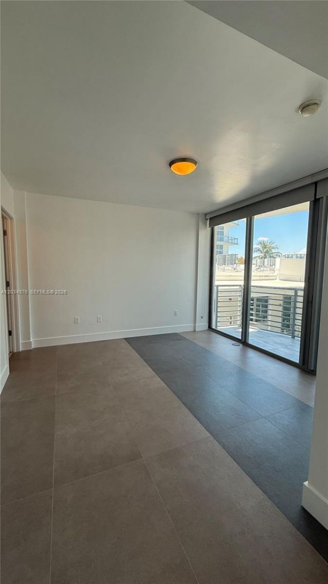 2025 Meridian Ave , Unit 4, Miami Beach, FL 33139 Photo