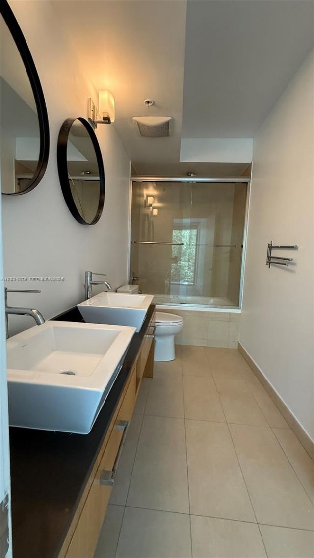 2025 Meridian Ave , Unit 4, Miami Beach, FL 33139 Photo