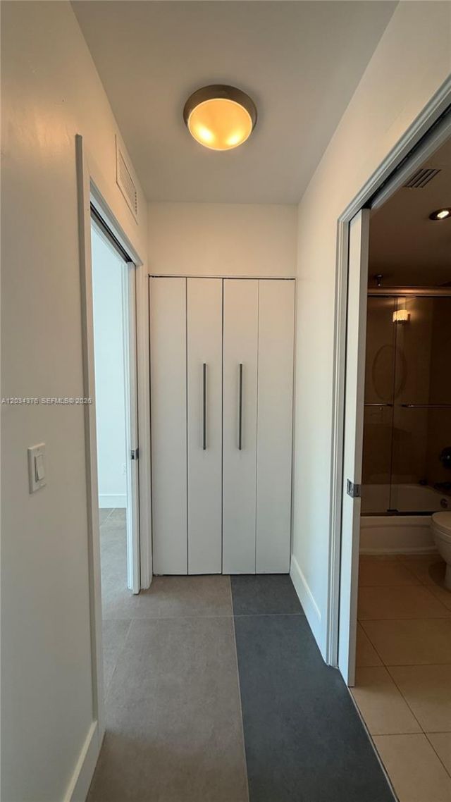 2025 Meridian Ave , Unit 4, Miami Beach, FL 33139 Photo