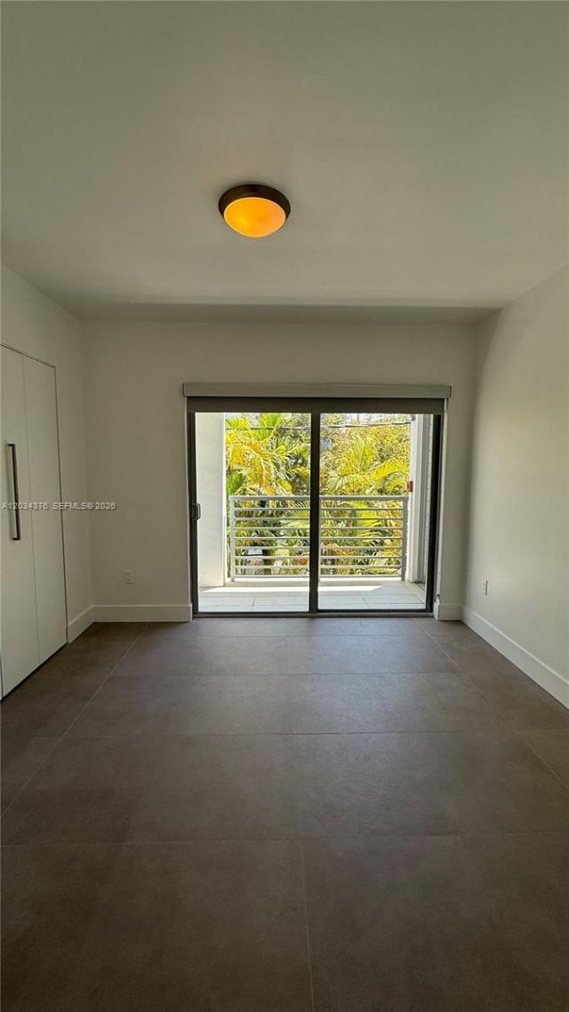 2025 Meridian Ave , Unit 4, Miami Beach, FL 33139 Photo
