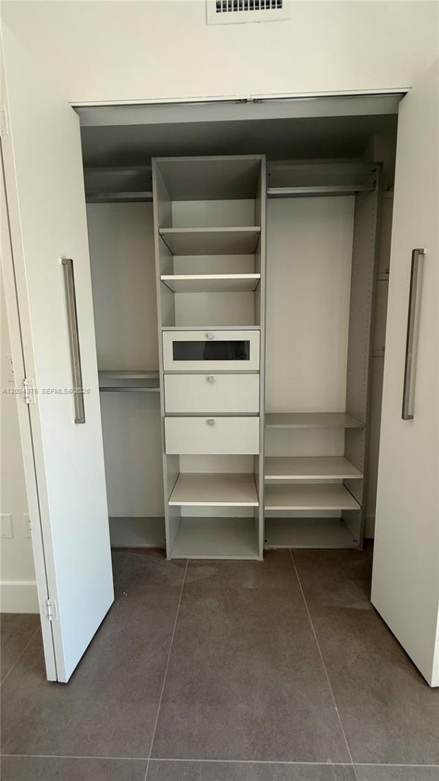 2025 Meridian Ave , Unit 4, Miami Beach, FL 33139 Photo