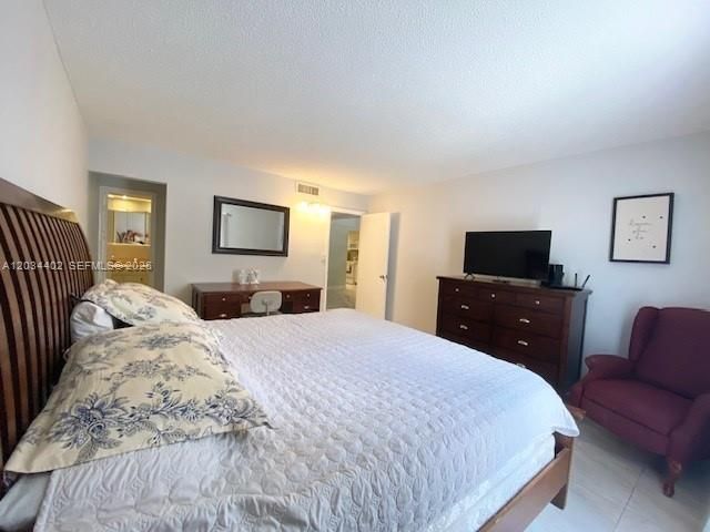 201 178th Dr , Unit 230, Sunny Isles Beach, FL 33160 Photo