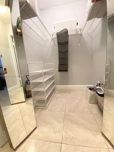201 178th Dr , Unit 230, Sunny Isles Beach, FL 33160 Photo