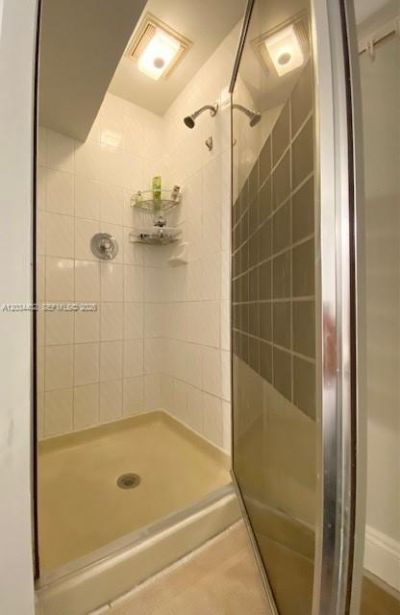 201 178th Dr , Unit 230, Sunny Isles Beach, FL 33160 Photo