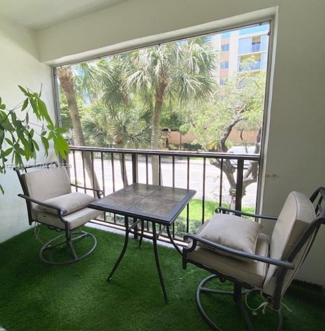 201 178th Dr , Unit 230, Sunny Isles Beach, FL 33160 Photo