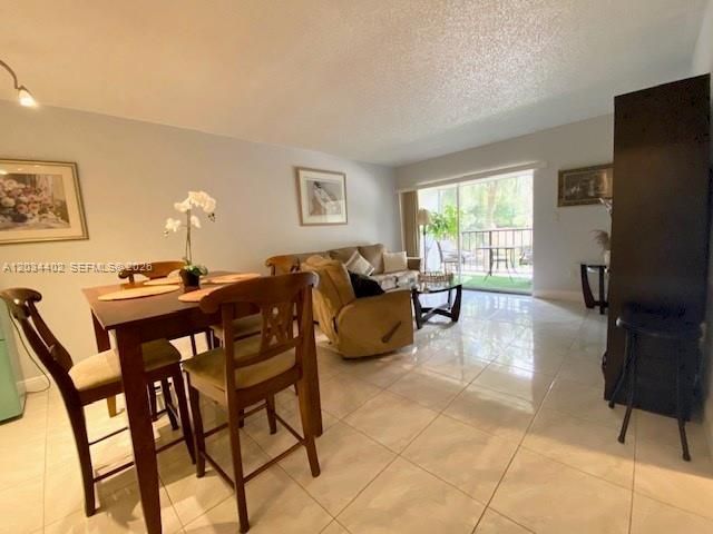 201 178th Dr , Unit 230, Sunny Isles Beach, FL 33160 Photo