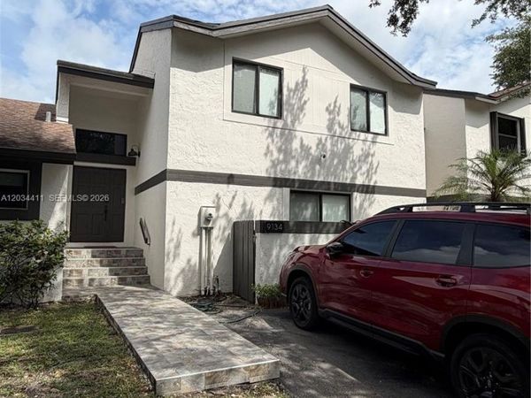 9134 SW 118th Ct, Miami, FL 33186