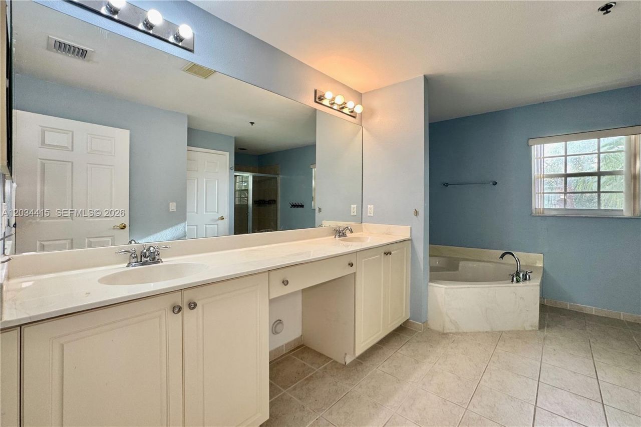 4649 SW 75th Way , Davie, FL 33314 Photo
