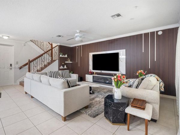 2925 NW 126th Ave, Unit 105, Sunrise, FL 33323