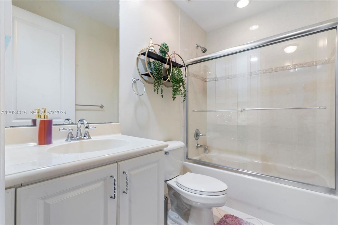 2925 NW 126th Ave, Unit 105, Sunrise, FL 33323 Photo