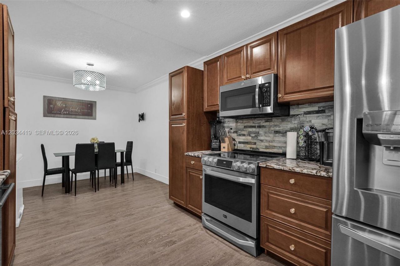 4431 NW 36th Ct, Lauderdale Lakes, FL 33319 Photo