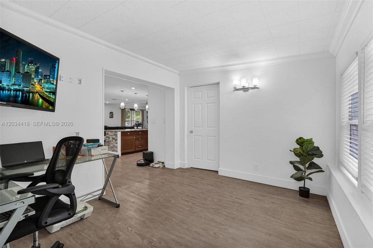 4431 NW 36th Ct, Lauderdale Lakes, FL 33319 Photo