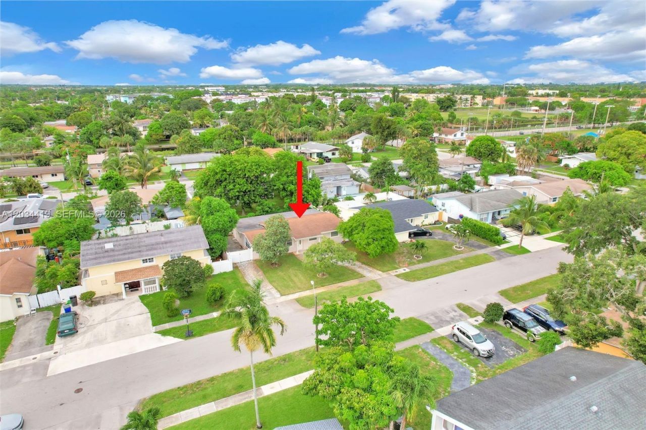 4431 NW 36th Ct, Lauderdale Lakes, FL 33319 Photo