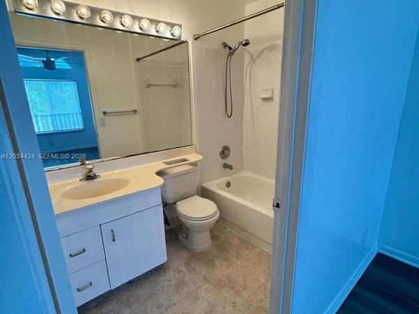911 Coral Club Dr , Unit 911, Coral Springs, FL 33071