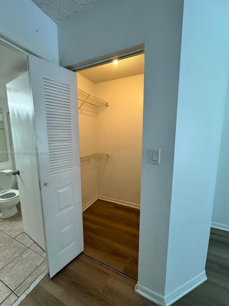 911 Coral Club Dr, Unit 911, Coral Springs, FL 33071 Photo