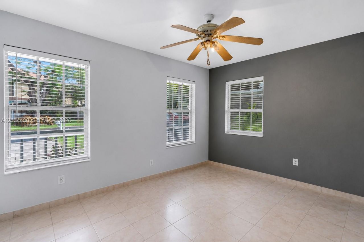 11937 SW 117th Ct, Miami, FL 33186 Photo