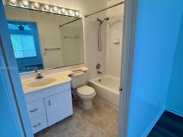 911 Coral Club Dr , Unit 911, Coral Springs, FL 33071